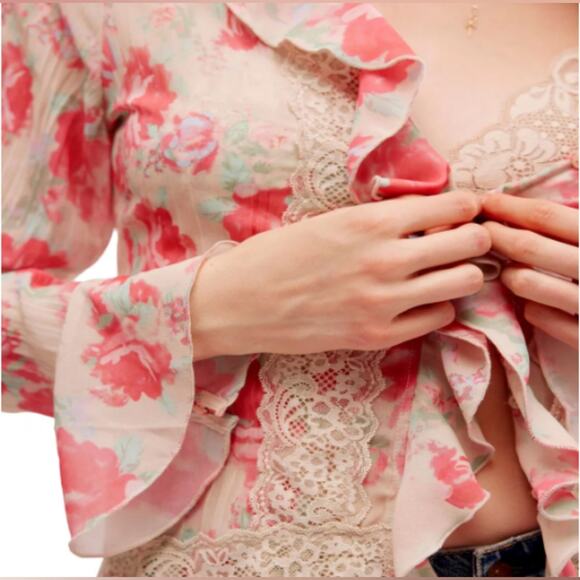 FREE PEOPLE Bad At Love Ivory Printed Blouse - Size M (NWT) - Picture 14 of 14